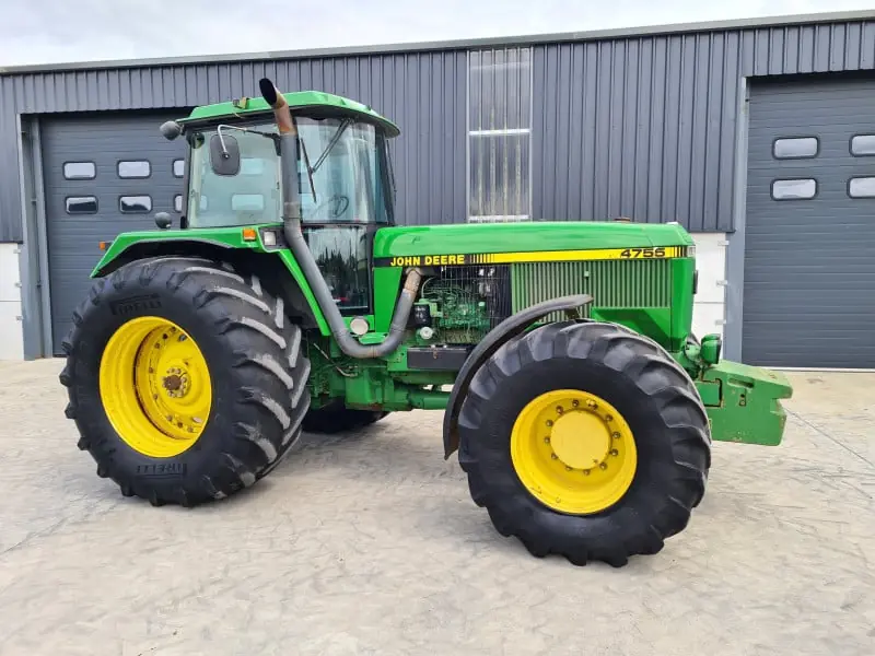 John Deere 4755