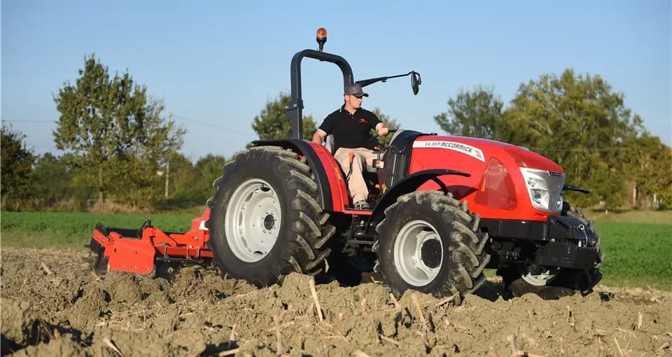McCormick X4.35m thumbnail 2