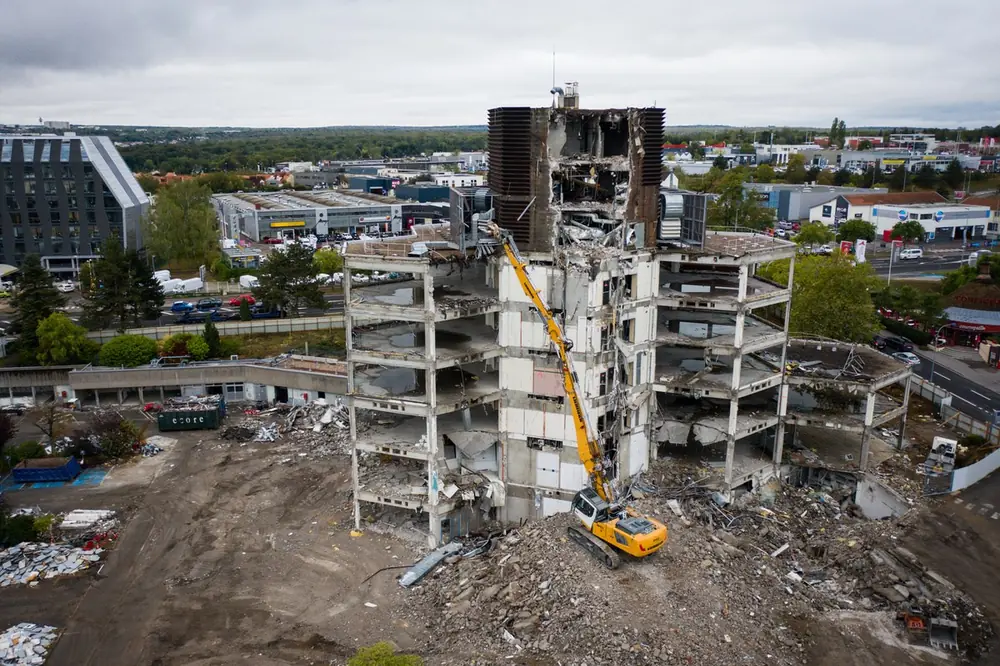 Liebherr R 940 Demolition Litronic thumbnail 3