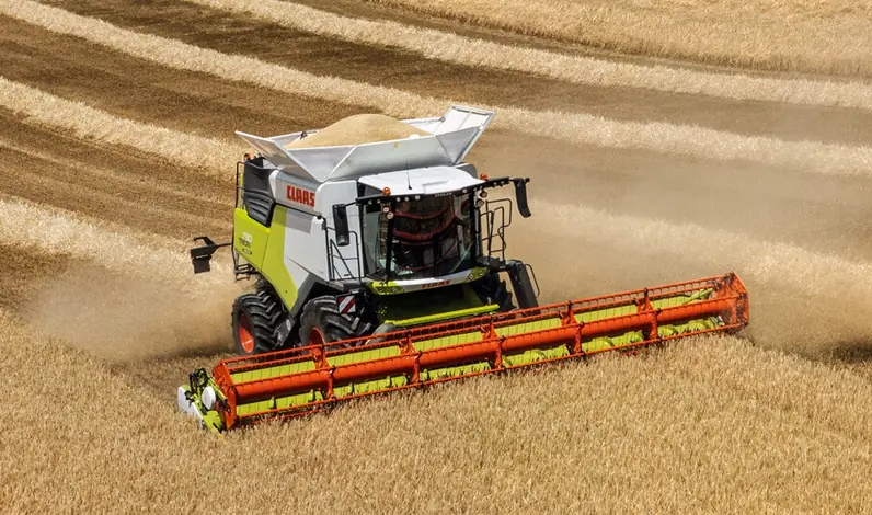 Claas Trion 750 Montana thumbnail 2