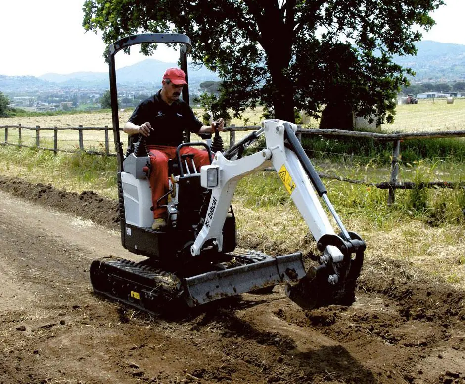 Bobcat E10z thumbnail 2