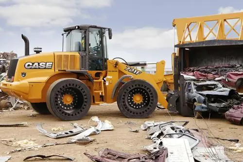 Case 721 F XR thumbnail 3