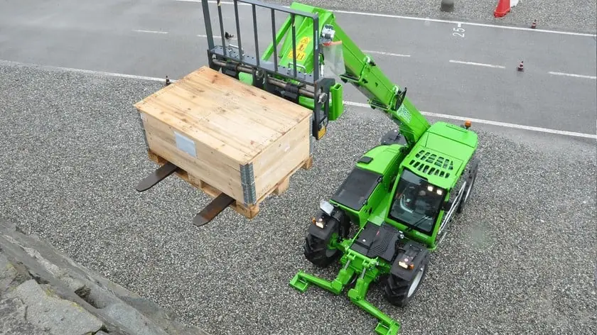 Merlo P 30.10 EE