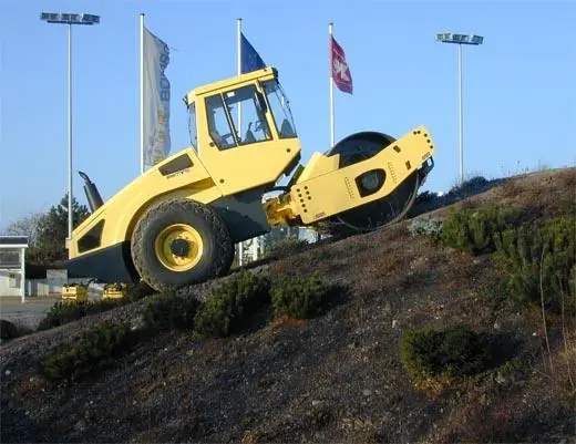Bomag BW 211 D-4 thumbnail 2