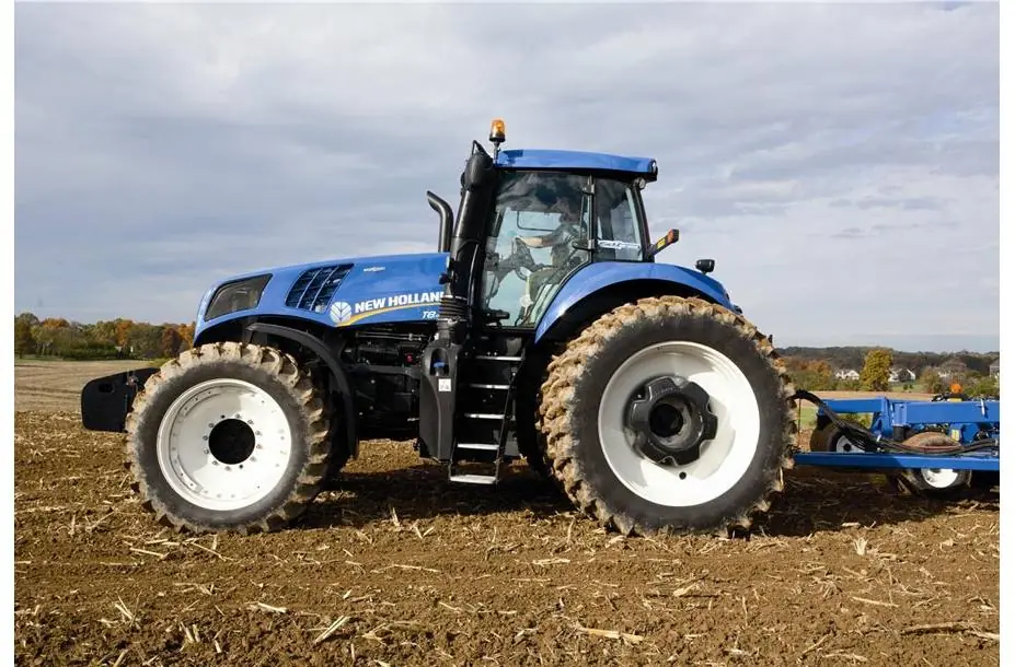 New Holland T8.410 UC