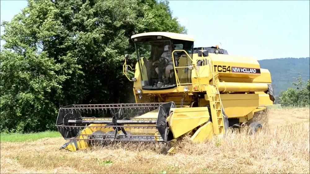 New Holland TC 54