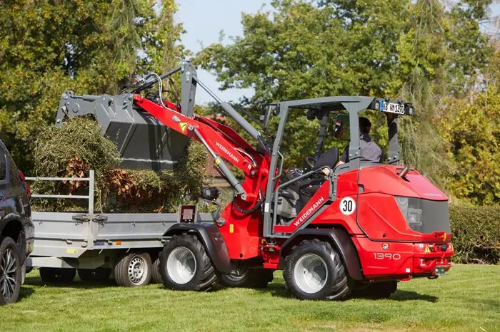 Weidemann 1390 thumbnail 2