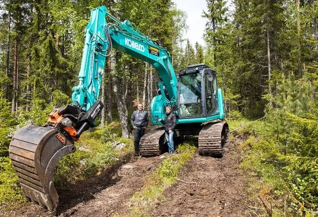 Kobelco SK 140 SRL 5 thumbnail 4
