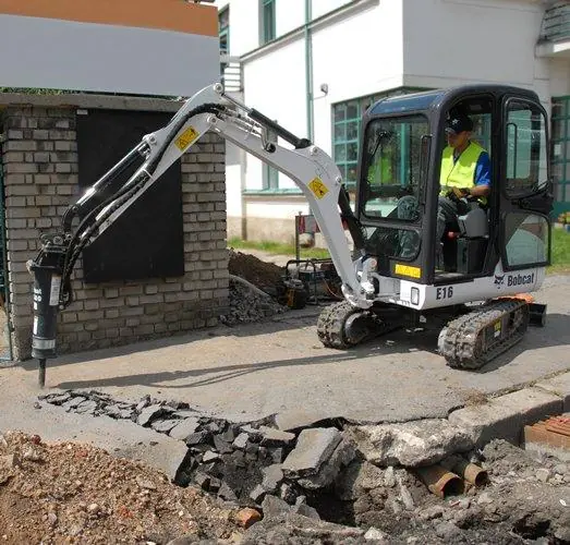 Bobcat E 16
