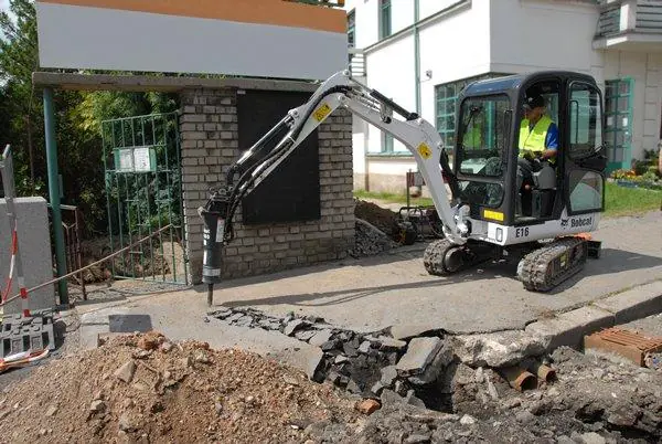 Bobcat E 16 thumbnail 6