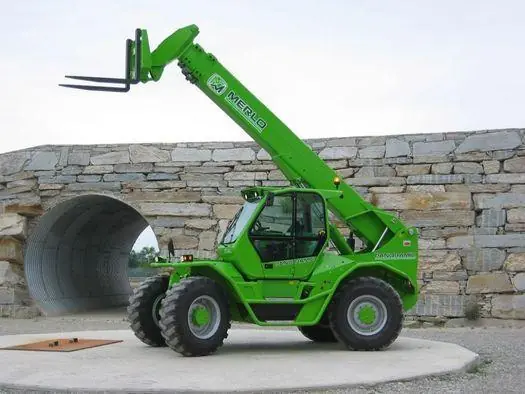 Merlo Panoramic P 50.18 HM