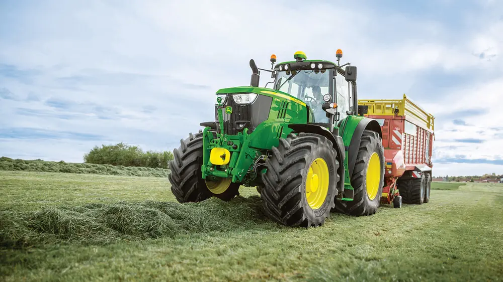 John Deere 6155M