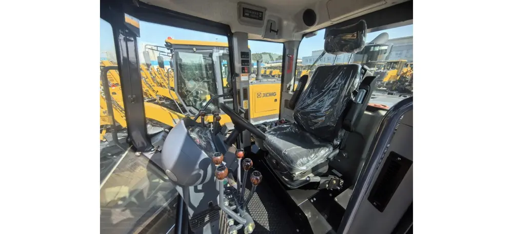 XCMG GR215A