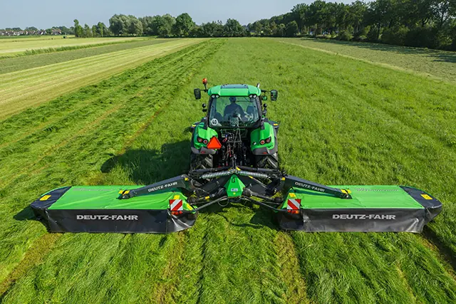 DEUTZ-FAHR DiscMaster 122