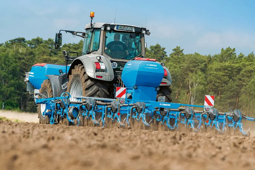 Lemken Azurit 10/4