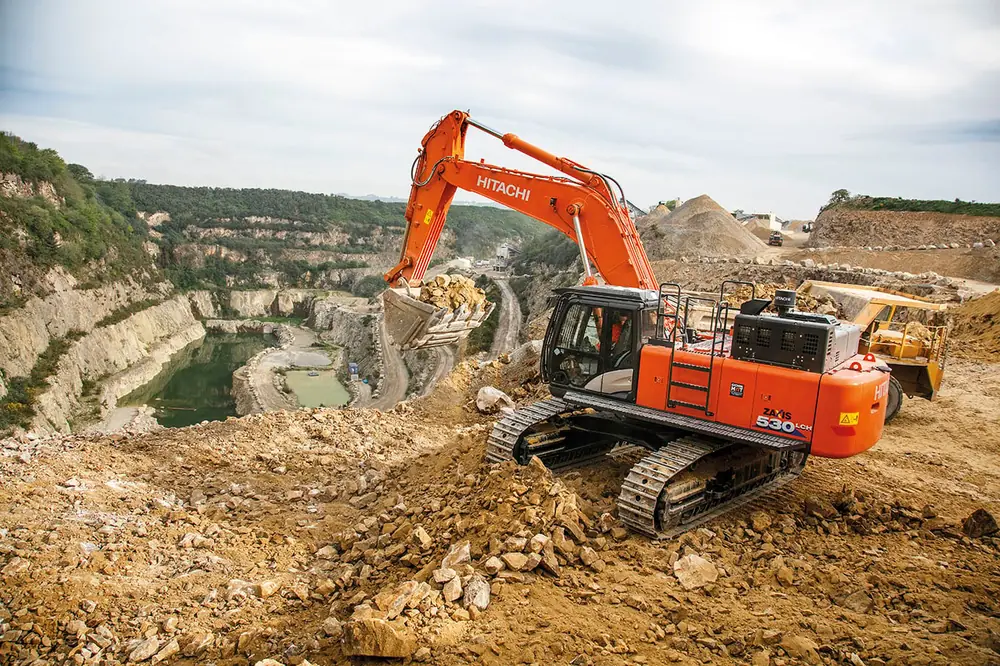 Hitachi ZX530LCH-6 thumbnail 2