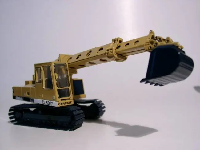 Gradall XL 5200