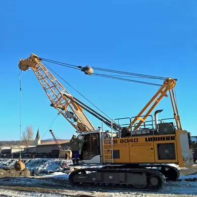 Liebherr HS 8040 HD thumbnail 3