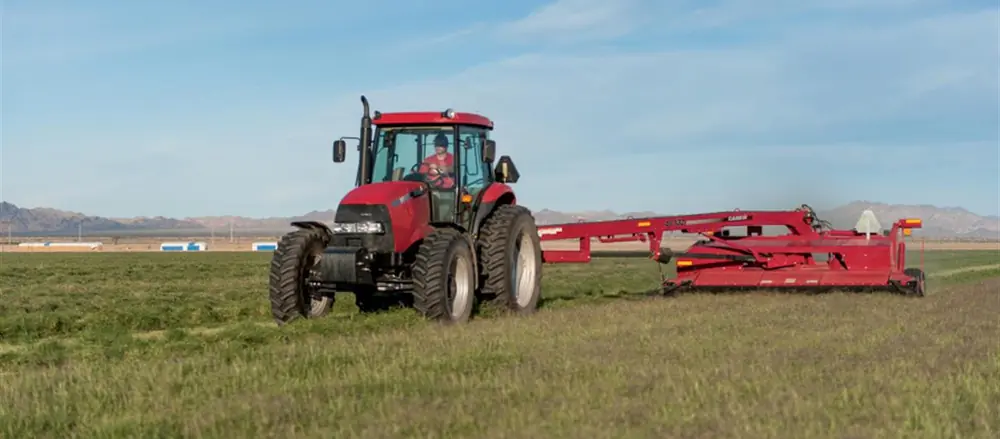 Case IH Farmall 110A thumbnail 3