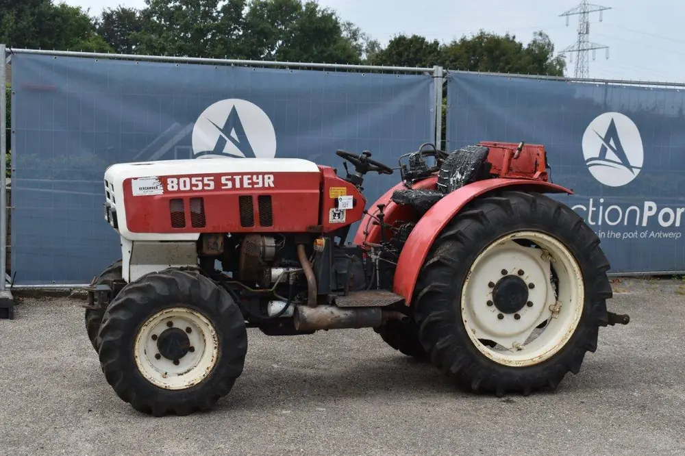 Steyr 8055 S