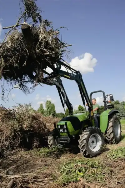 DEUTZ-FAHR Agrolux 320 thumbnail 2