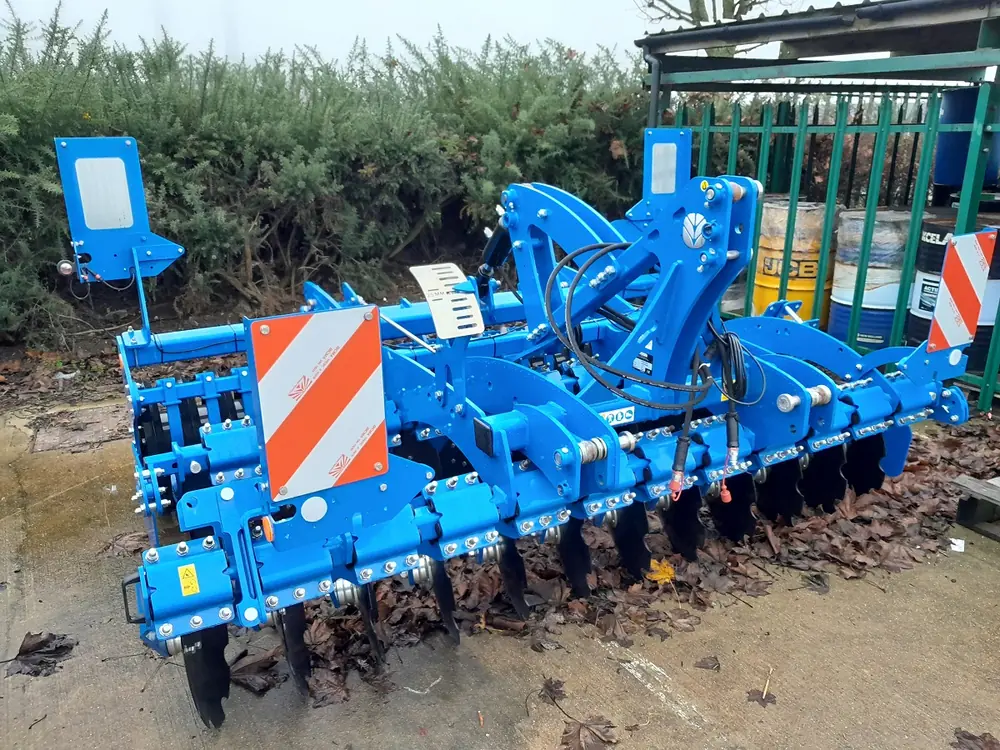 New Holland SDM 300R