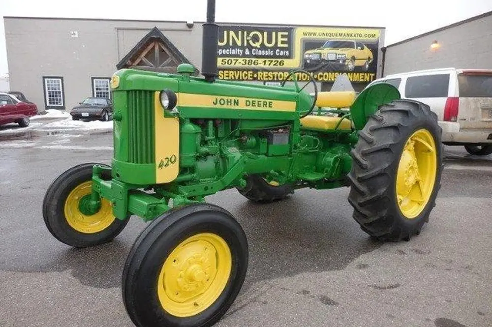 John Deere 420
