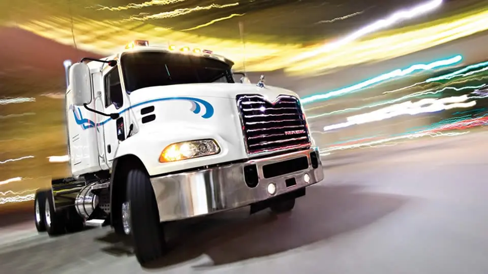 Mack PINNACLE CA68 Conventional CXU602 MP7 4x2 thumbnail 6