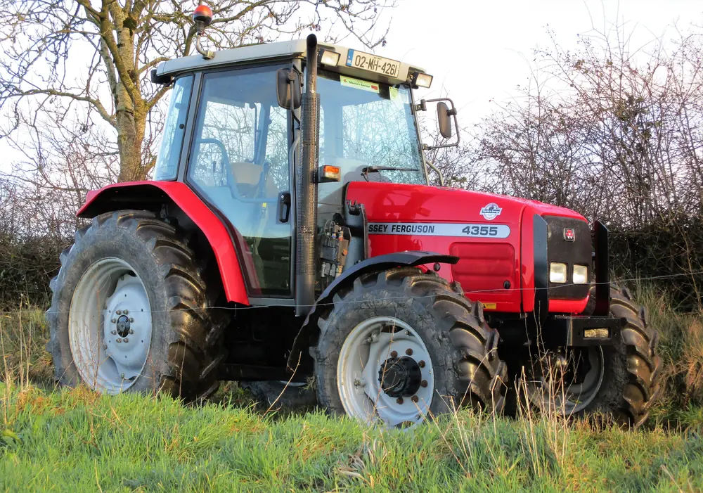 Massey Ferguson MF 4355-4 Classic LPF