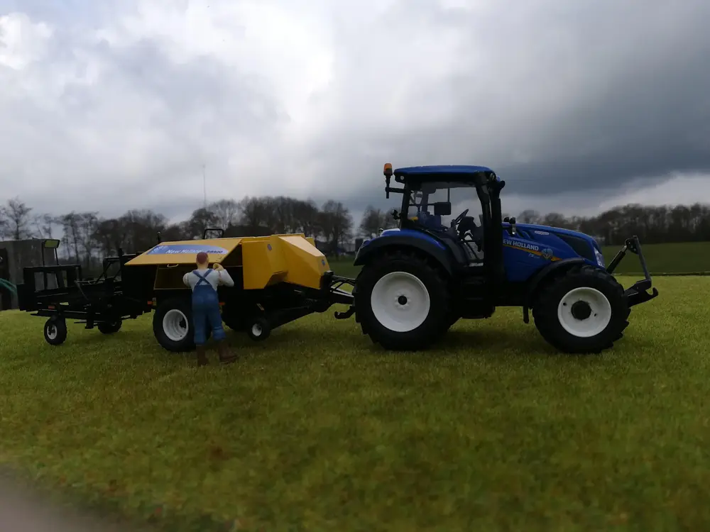New Holland BB 920