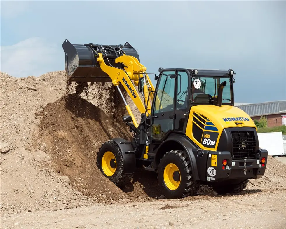 Komatsu WA80M-7