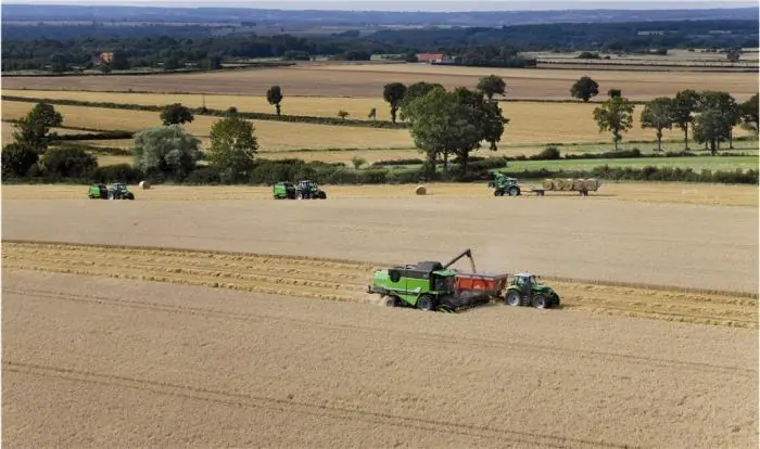 DEUTZ-FAHR 6060 D HTS
