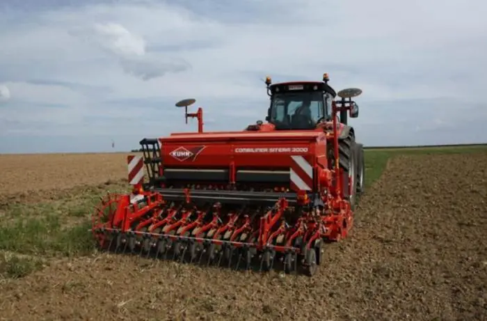 Kuhn Sitera 3000-24 DS thumbnail 3
