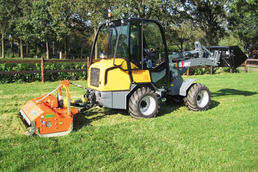 Giant V 452 T