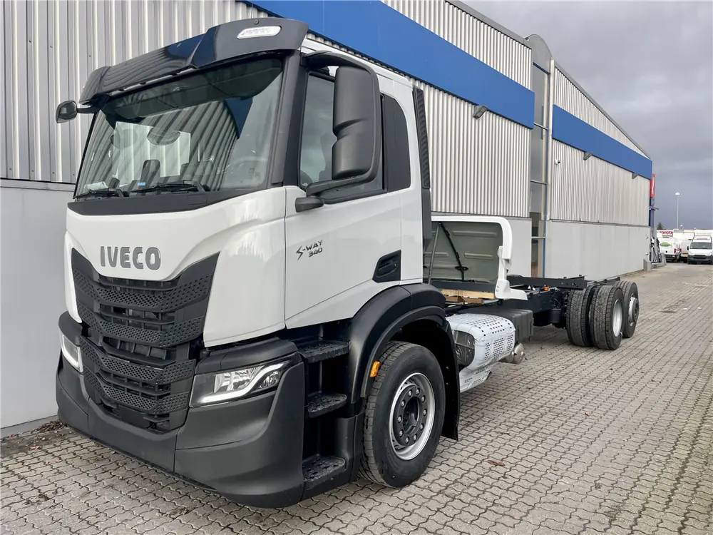 Iveco S-WAY AD260S34Y/P