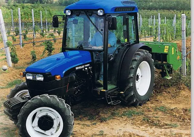 New Holland TN 70 SA (701)