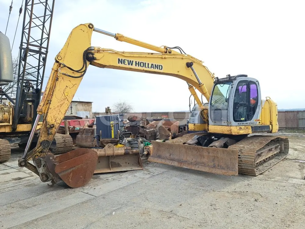 New Holland E235SR