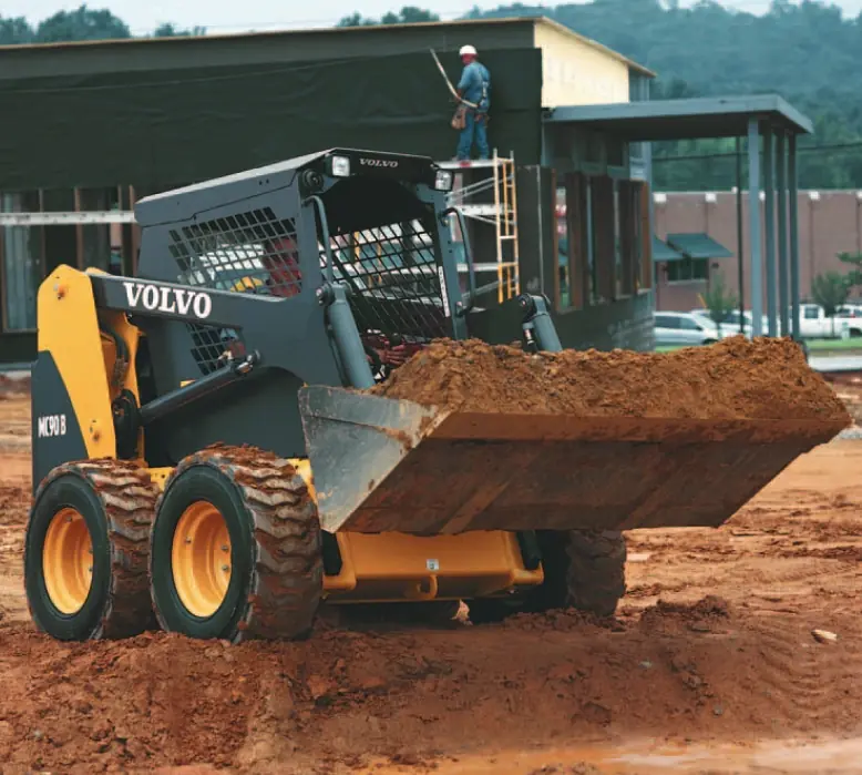 Volvo MC90B