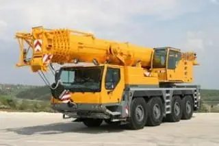 Liebherr LTM 1090 (10x6x10)