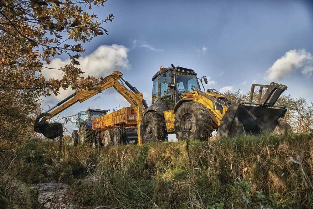 New Holland B115C thumbnail 37
