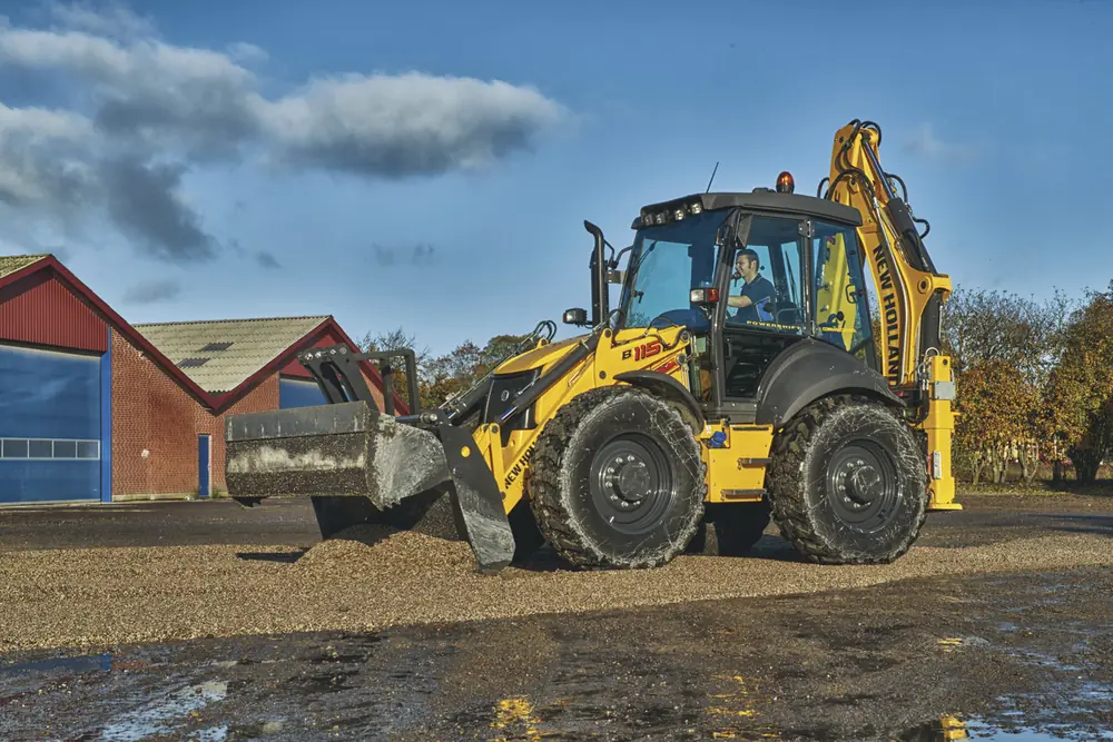 New Holland B115C thumbnail 8