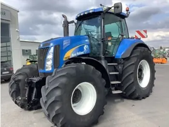 New Holland T 8020 (700)