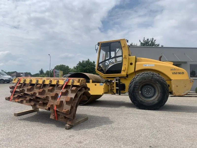 JCB VM 116 D
