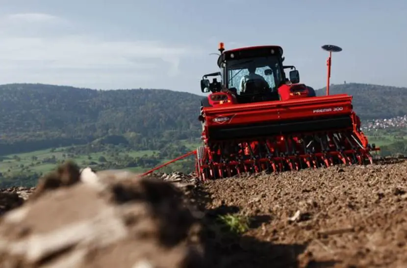 Kuhn Premia 300-24 MD thumbnail 3
