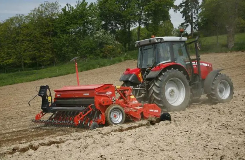 Kuhn Premia 300-24 MD thumbnail 6