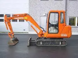Daewoo SOLAR 030 PLUS