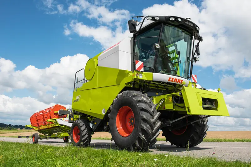 Claas Avero 240 thumbnail 5