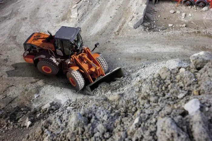 Hitachi ZW250-5B thumbnail 4