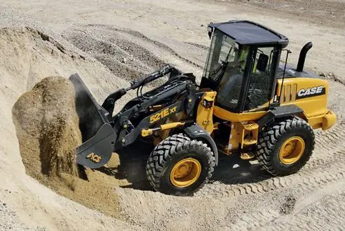 Case 521 E XT