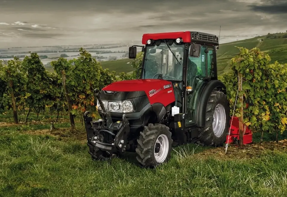Case IH Farmall 110V thumbnail 2